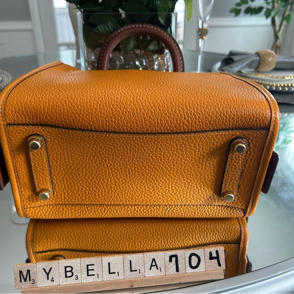 Coach Rogue25 🧡 Papaya 🧡 - Picture 7 of 8